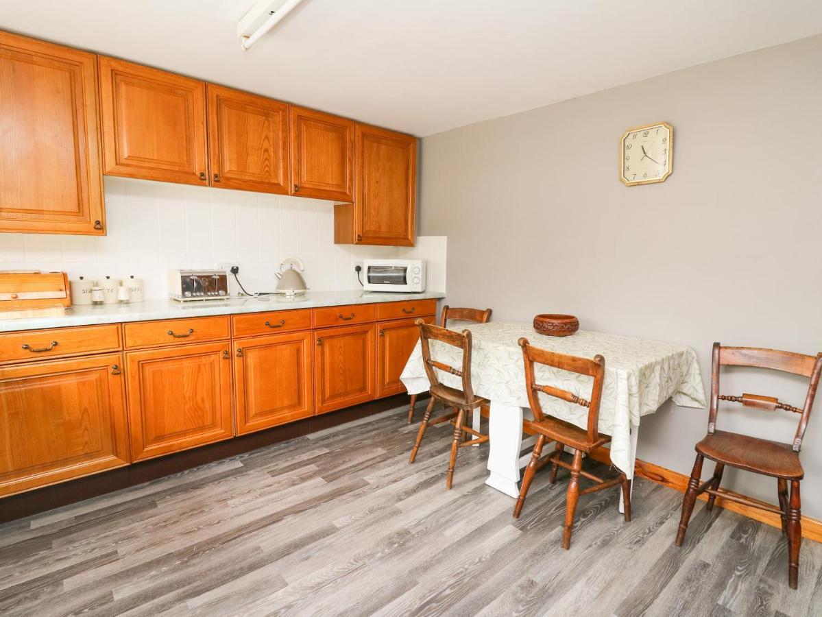 Holly Farm Cottage Newbridge on Wye Extérieur photo