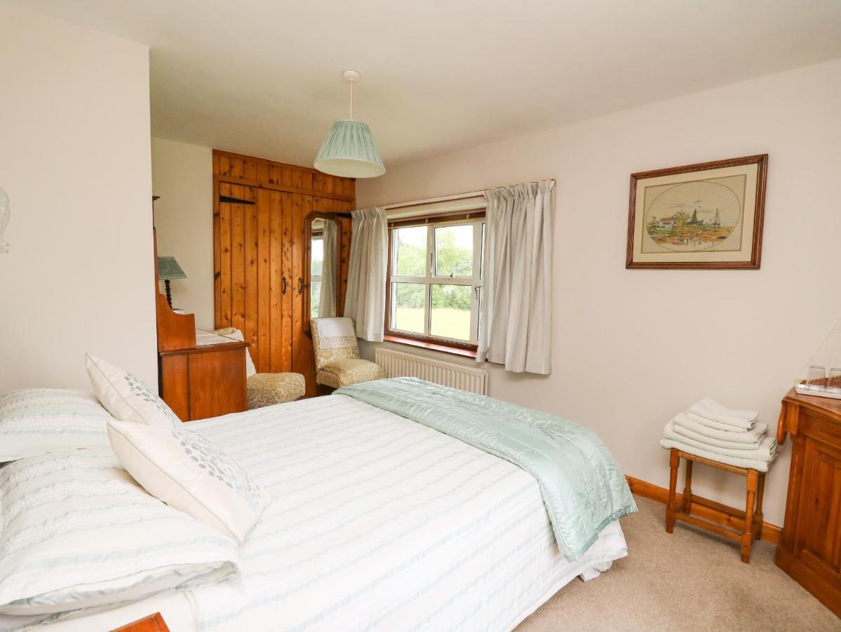 Holly Farm Cottage Newbridge on Wye Extérieur photo